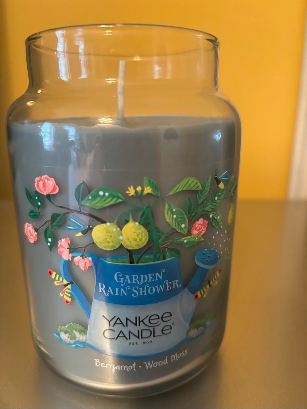 Rare & Hard to Find Yankee Candle Gray Jar with Garden Watering Can Label